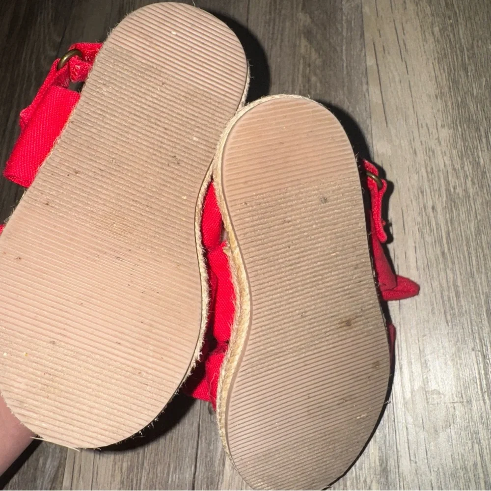 Crazy 8 Red Bow Espadrille Sandals
